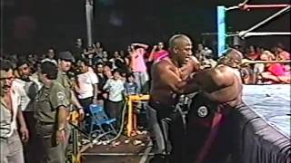 WWC Abdullah The Butcher vs Zeus 1990 [upl. by Radloff]