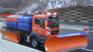 Winterdienst LKW B6  ABM BruckMur ASFINAG [upl. by Bandur425]