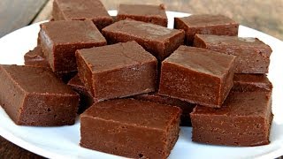 HOW TO MAKE CHOCOLATE FUDGE [upl. by Sirovart]