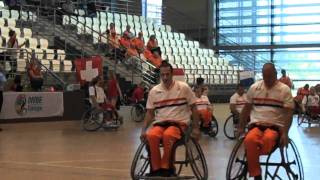 Finale EK Rolstoelbasketbal 2010 Warming up [upl. by Bruis411]