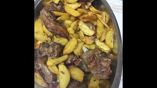 AGNELLO AL FORNO CON PATATE [upl. by Ogir647]