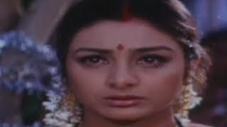 Akrakam Tukata  Haqeeqat  Ajay Devgn amp Tabu  Full Song [upl. by Resor]