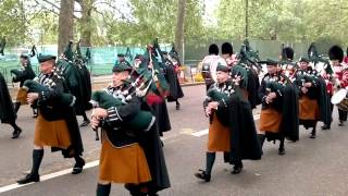 Diamond Jubilee  Irish Guards Band amp Pipers and Feu De Joie party leave for the Palace [upl. by Spillar125]