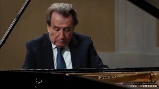 RUDOLF BUCHBINDER plays BEETHOVEN Piano Sonata No 29 B Flat Major Opus 106Hammerklavier [upl. by Eiramlehcar]