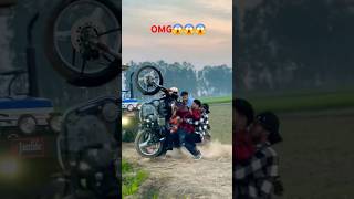 Bike 🏍 gira ledka kei upar 😱😱 automobile viralvideo shorts [upl. by Adias552]