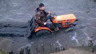 Traktorek Kubota 6001 Offroad wtopa stawie ojca [upl. by Ise]