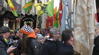 Corteo dei componenti in piazza Ottinetti  Carnevale Ivrea 2024 [upl. by Yekcim]