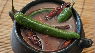 Ethiopian Food  Pepper pot soup Shorba Amharic English Super spicy  Injera [upl. by Pinkerton242]