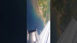 landing at roatan international airport honduras  avion boeing aviatsa [upl. by Asenab420]