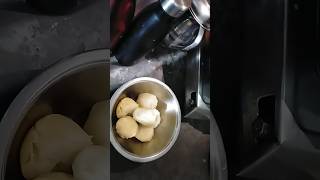 uble hue aalu ki sabjiKachori ke saath khai jaane waali aalo ki sabji Short video [upl. by Devan]