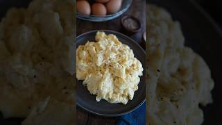 The Perfect Scrambled Eggs recipe foodblogger breakfast [upl. by Eulalee]