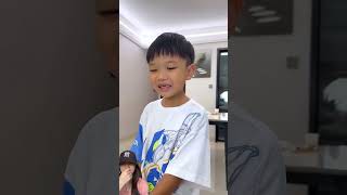 REBUTAN AYAM GORENG ⁉️PAPA ATAU ADEK YANG DI MARAH MAMA 😱shorts funny dubbing [upl. by Jehovah]