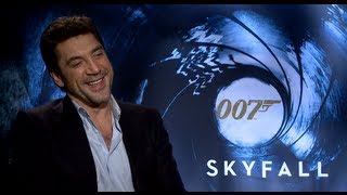 Entrevista en español con Javier Bardem  Skyfall [upl. by Mannos]