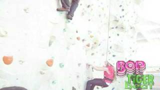 Jennette Almost FALLS Rock Climbing Tiger Beat amp BOP [upl. by Anika]