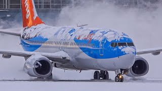 Spectacular Heavy SNOW Arrivals Departures amp DEicing  Plane Spotting at Vancouver YVR [upl. by Oicinoid700]