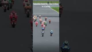 Valentino Rossi Overtake 5 Bikes In 2 Corner [upl. by Adams]