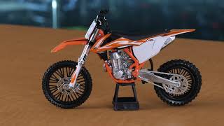 New Ray Toys 2018 KTM 450SXF 110 Scale Motorcycle Replica [upl. by Onez]