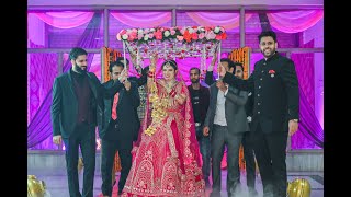 Bride Entry Dance  Indian Wedding 2022  Sajna tere liye sajna  Group Dance  Varmala Ceremony [upl. by Peria]