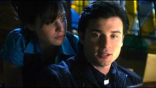 Smallville  Kent 10x17 Clois  Lois amp Clark Get a Wedding Gift from Martha HD [upl. by Zetrac]