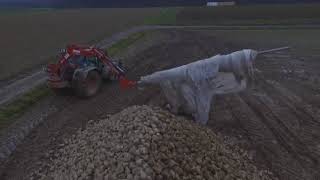 Rübenmieten abdecken mit Fendt 515 und Anbaukran Nesseler GmbH [upl. by Eikceb]